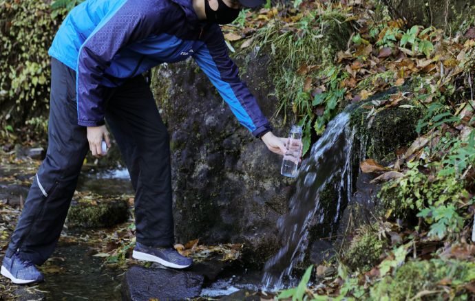 picture:Shiga Kogen's spring water imparts a refreshing coolness.